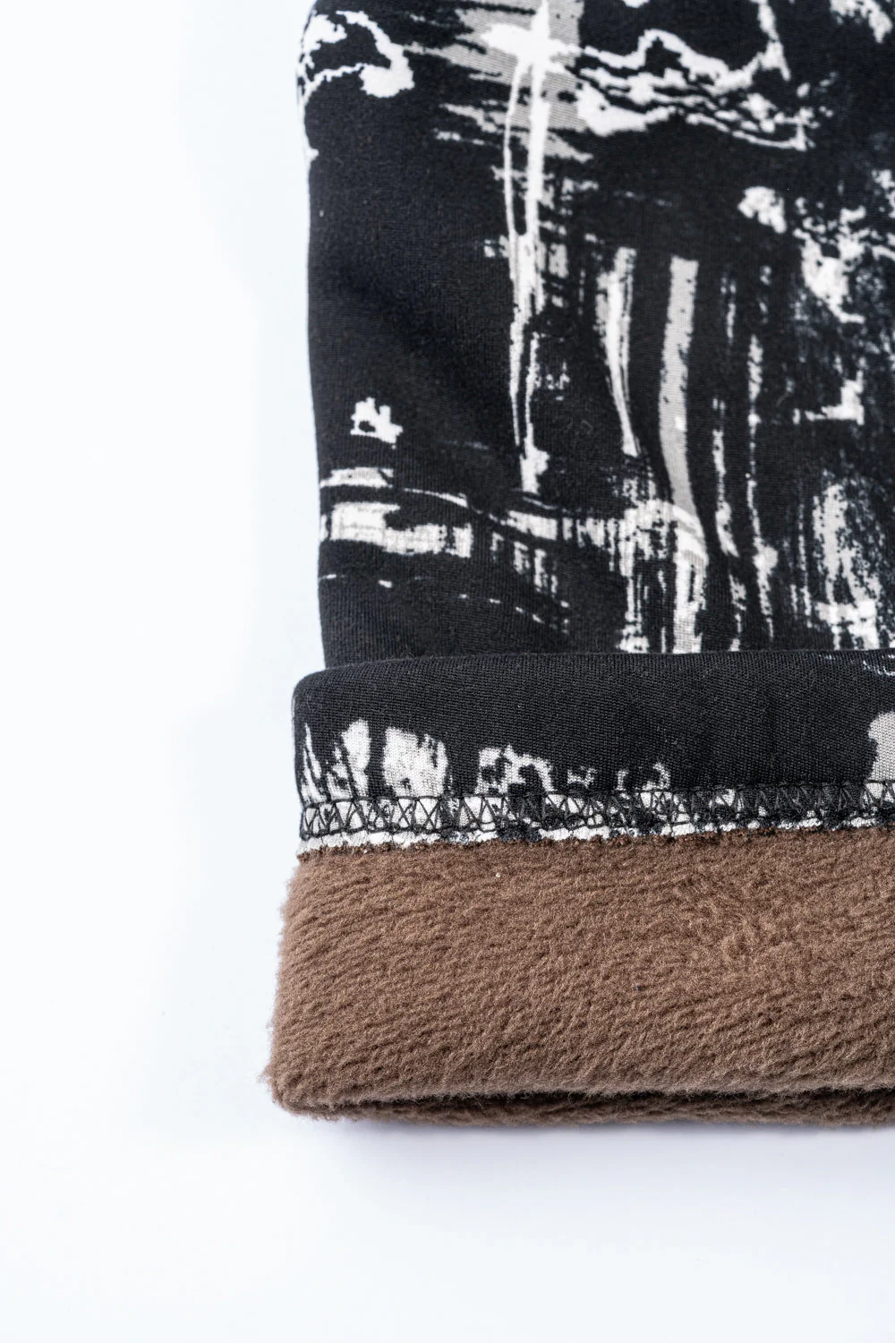 Black & Gray Design - Cozy Lined Leggings - Image 7