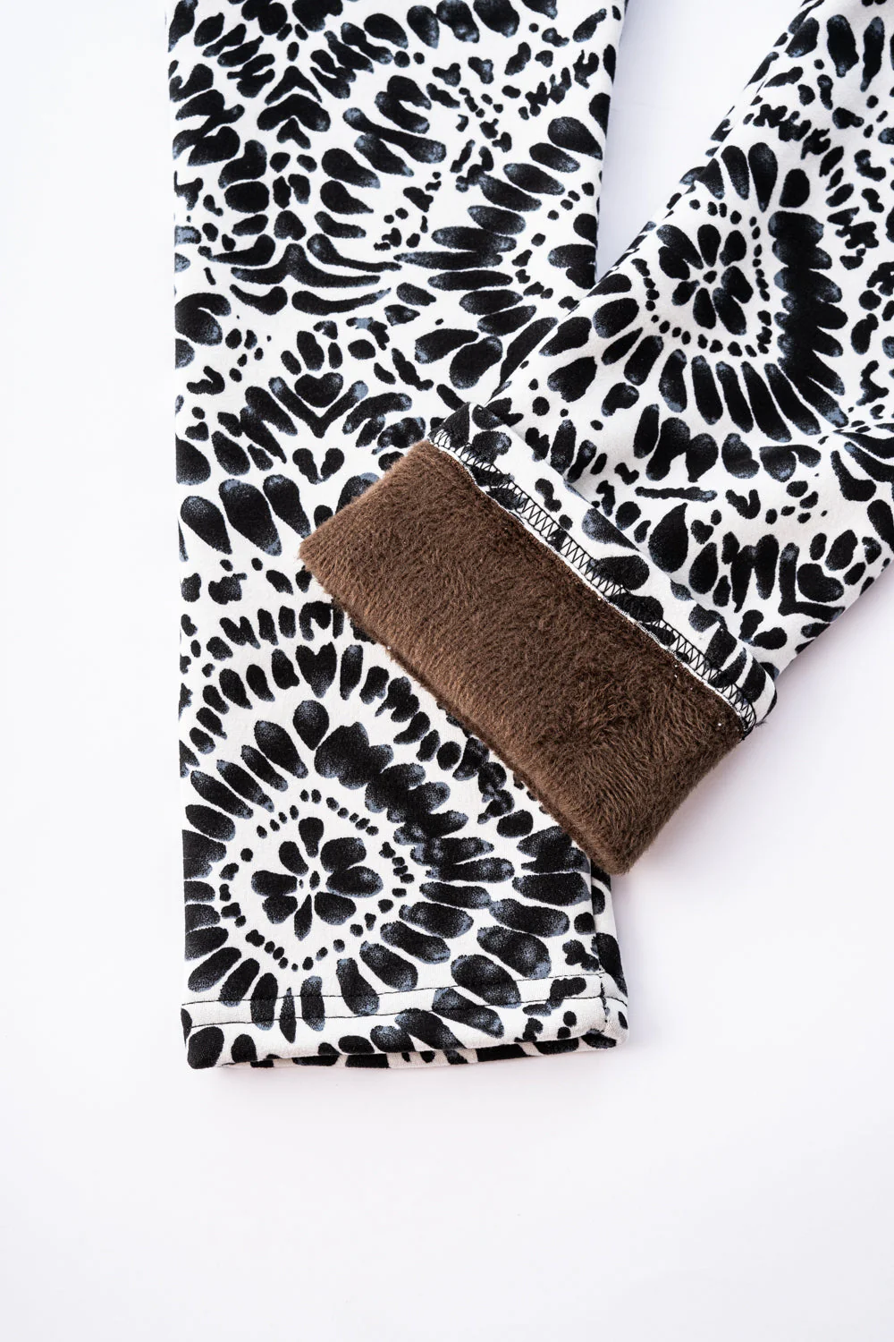 Black Splash - Cozy Lined Leggings - Image 6